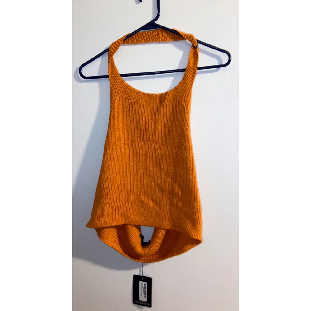 NEW ORANGE CROP HALTER TOP 🧡